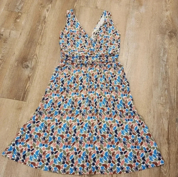 Boden Effie Tropical Print Dress - Picture 2 of 7
